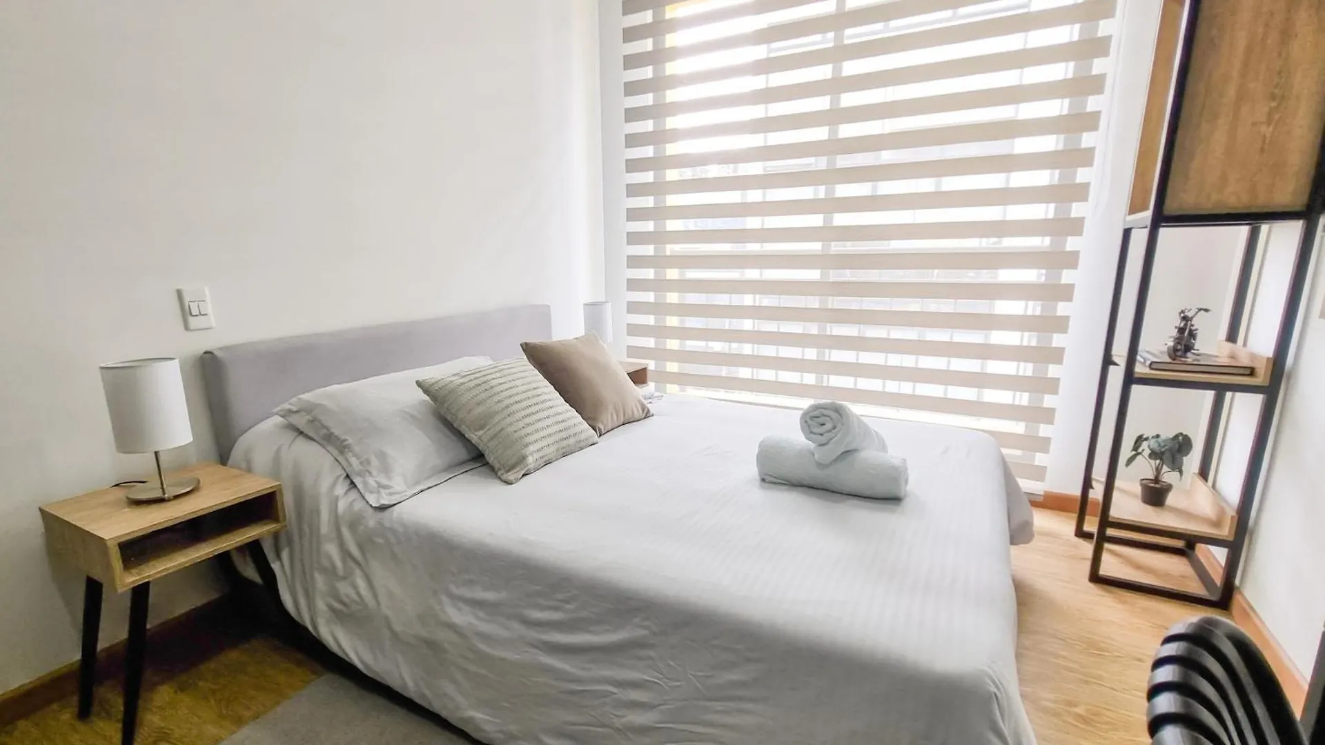 Apartaestudio En Bogota - Wifi 600Mb - La Castellana Διαμέρισμα